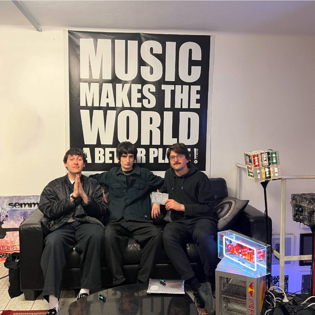 Husky loops semm music store bologna